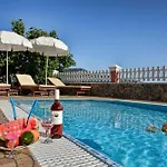 Tranquil Corfu 3 Bedrooms Chrinos Gated Pool *