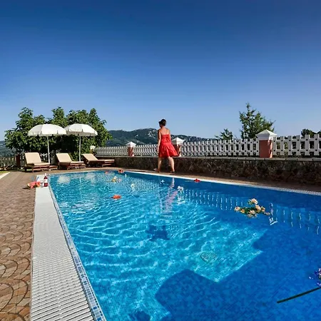 Tranquil Corfu 3 Bedrooms Chrinos Gated Pool Villa *