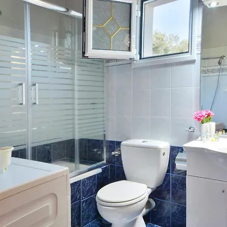 Tranquil Corfu 3 Bedrooms Chrinos Gated Pool Вилла