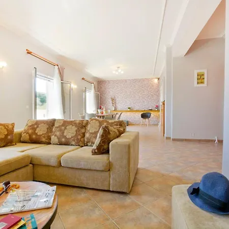 Вилла Tranquil Corfu 3 Bedrooms Chrinos Gated Pool