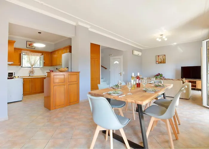 Vila Tranquil Corfu 3 Bedrooms Chrinos Gated Pool Agios Georgios Pagon