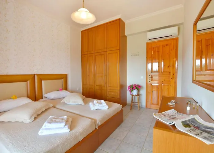 Tranquil Corfu 3 Bedrooms Chrinos Gated Pool