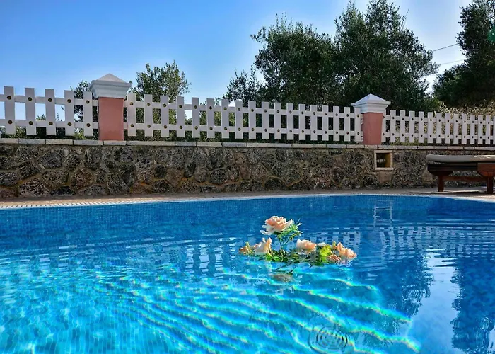 Vila Tranquil Corfu 3 Bedrooms Chrinos Gated Pool Agios Georgios Pagon