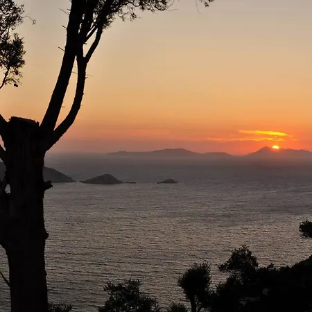 ヴィラ Tranquil Corfu 3 Bedrooms Chrinos Gated Pool アギオス・ゲオルギオス・パゴン