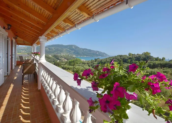 ヴィラ Tranquil Corfu 3 Bedrooms Chrinos Gated Pool